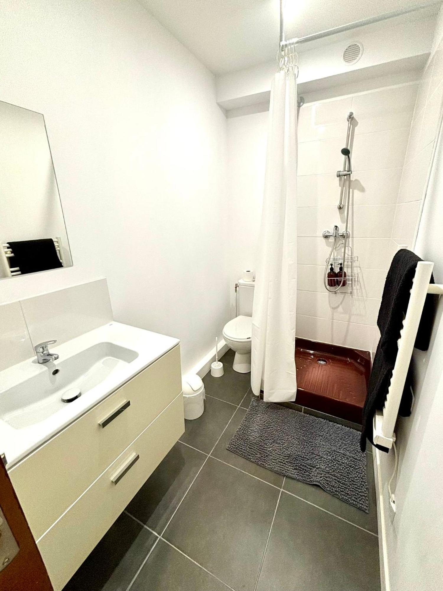 Grande Maison Tout Confort - 5 Chambres 5 Salles De Bain - Rer A - Paris - Disney Saint-Maur-des-Fosses ภายนอก รูปภาพ